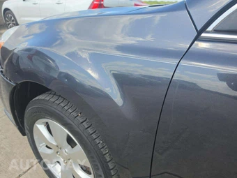 2011 Subaru Outback 3.6R Limited w/Power Moonroof - miniatura 29