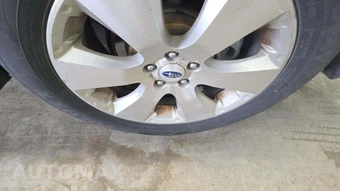 2011 Subaru Outback 3.6R Limited w/Power Moonroof & Navigation - miniatura 18