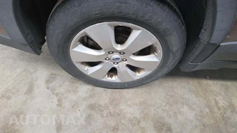 2011 Subaru Outback 3.6R Limited w/Power Moonroof & Navigation - miniatura 28