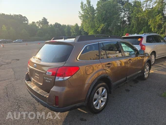 2011 Subaru Outback 3.6R Limited w/Power Moonroof & Navigation - miniatura 4