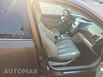 2011 Subaru Outback 3.6R Limited w/Power Moonroof & Navigation - miniatura 8
