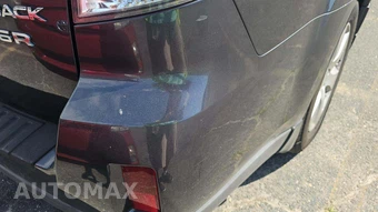 2011 Subaru Outback 3.6R Limited w/Power Moonroof & Navigation – miniatura 23