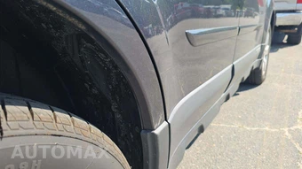 2011 Subaru Outback 3.6R Limited w/Power Moonroof & Navigation – miniatura 35