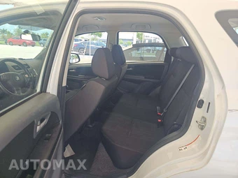 2011 Suzuki SX4 SportBack Hatchback – miniatura 10