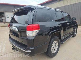 2011 Toyota 4Runner SR5 – miniatura 3
