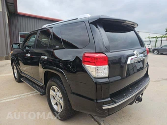 2011 Toyota 4Runner SR5 – miniatura 4