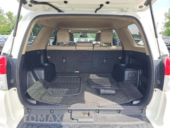 2011 Toyota 4Runner SR5 – miniatura 11