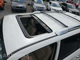 2011 Toyota 4Runner SR5 – miniatura 9