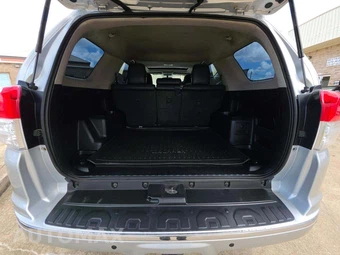 2011 Toyota 4Runner SR5 - miniatura 11
