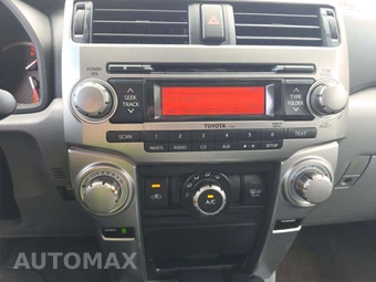 2011 Toyota 4Runner SR5 - miniatura 7