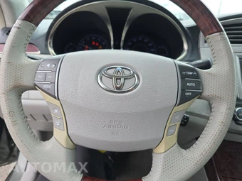 2011 Toyota Avalon Limited – miniatura 10
