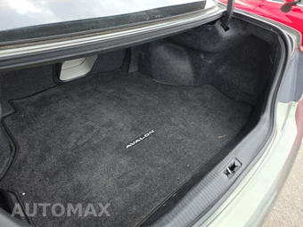 2011 Toyota Avalon Limited – miniatura 16
