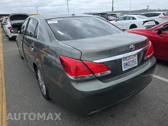 2011 Toyota Avalon Limited – miniatura 6