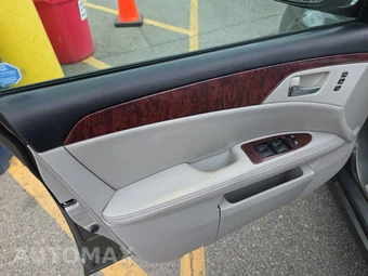 2011 Toyota Avalon Limited – miniatura 9