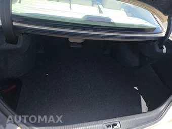 2011 Toyota Avalon Limited – miniatura 16