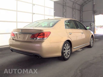 2011 Toyota Avalon Limited – miniatura 4
