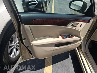 2011 Toyota Avalon Limited – miniatura 9