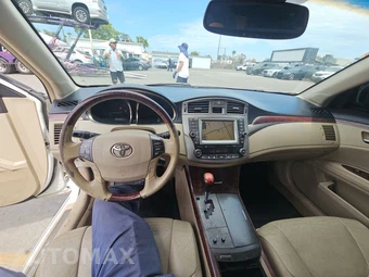 2011 Toyota Avalon Limited - miniatura 11