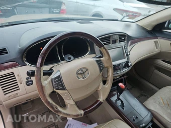 2011 Toyota Avalon Limited - miniatura 10