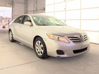 2011 Toyota Camry - miniatura 3