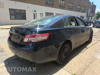 2011 Toyota Camry – miniatura 3