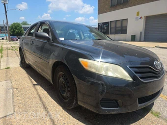 2011 Toyota Camry – miniatura 4