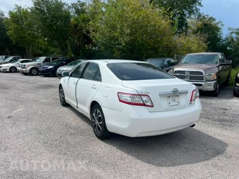 2011 Toyota Camry Hybrid - miniatura 7