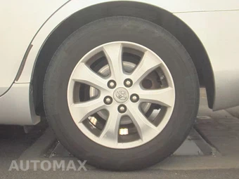 2011 Toyota Camry LE – miniatura 12