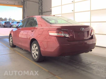 2011 Toyota Camry LE – miniatura 6