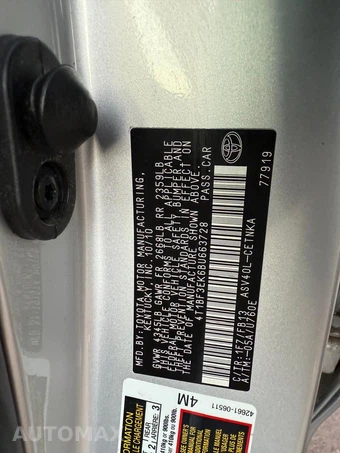 2011 Toyota Camry LE - miniatura 38