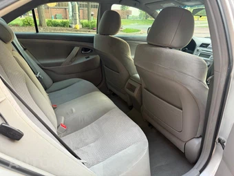 2011 Toyota Camry LE - miniatura 44
