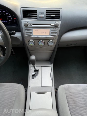 2011 Toyota Camry LE - miniatura 56