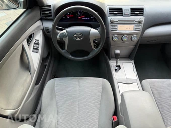 2011 Toyota Camry LE - miniatura 58