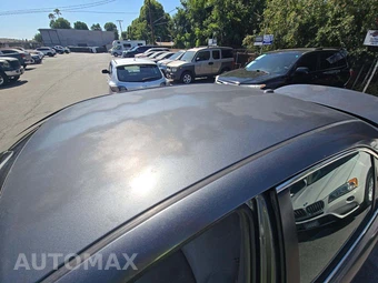 2011 Toyota Camry LE – miniatura 12