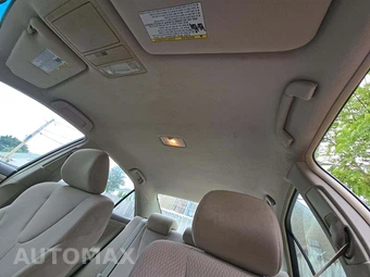 2011 Toyota Camry LE – miniatura 11