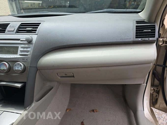 2011 Toyota Camry LE – miniatura 19