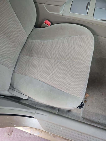 2011 Toyota Camry LE – miniatura 23