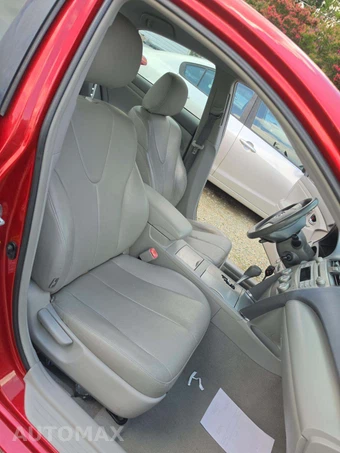2011 Toyota Camry LE - miniatura 18