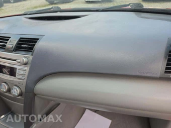 2011 Toyota Camry LE - miniatura 19