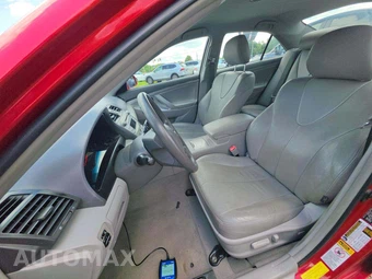 2011 Toyota Camry LE - miniatura 6