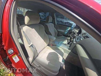2011 Toyota Camry LE – miniatura 18
