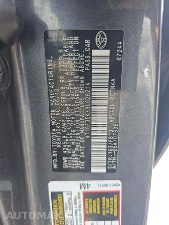 2011 Toyota Camry LE – miniatura 2