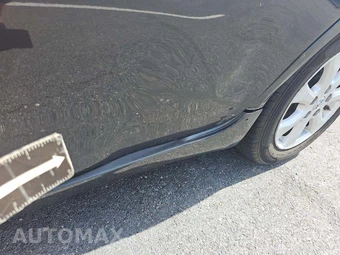 2011 Toyota Camry LE – miniatura 32