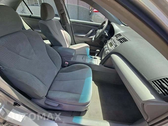2011 Toyota Camry LE – miniatura 15