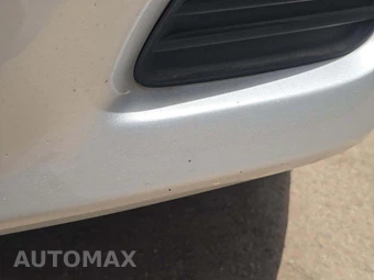 2011 Toyota Camry LE – miniatura 20