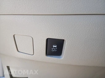 2011 Toyota Camry LE - miniatura 13
