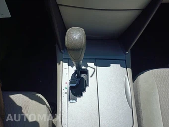 2011 Toyota Camry LE - miniatura 16