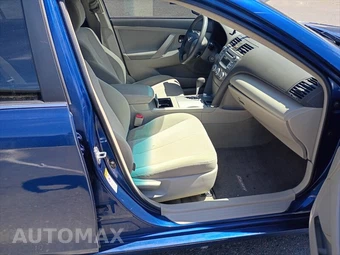 2011 Toyota Camry LE - miniatura 19