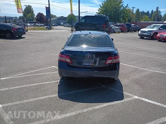 2011 Toyota Camry LE - miniatura 7