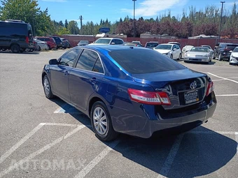 2011 Toyota Camry LE - miniatura 8